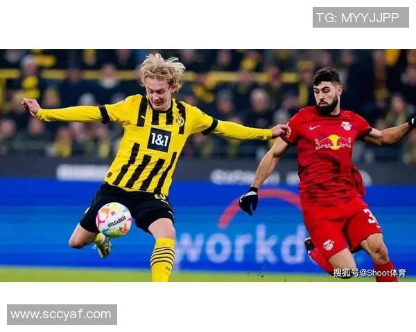 多特蒙德大胜莱比锡六比二红牌事件引发全场热议与争议