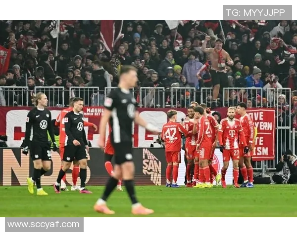 英超大战曼联大胜热刺战术分析全场瞬间燃爆的背后秘密